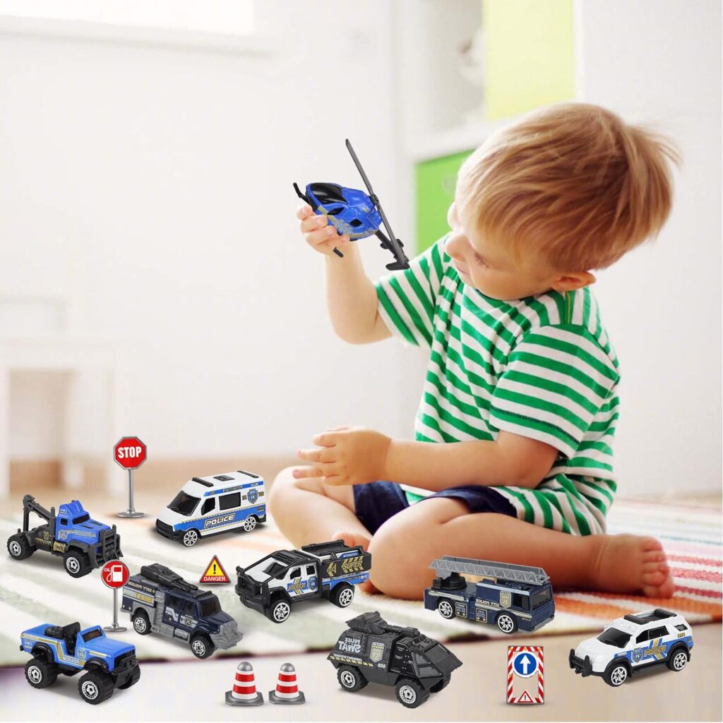 Oriate Kids Farm Toys Realistic Tractor Vehicle Playset, Diecast Car Set Educational Mini Farm Animals with Flatbed Trailer, Birthday Gift for Children 3+ Year Old